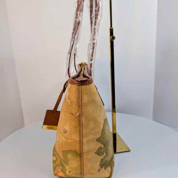 Alviero Martini 1A Classe Geo Classic World Map Zip-Top Tote Bag - Picture 2 of 13